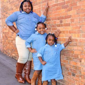 Meet your Posher, Avery